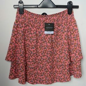 TOPSHOP florals layed skirt with tags size 6
